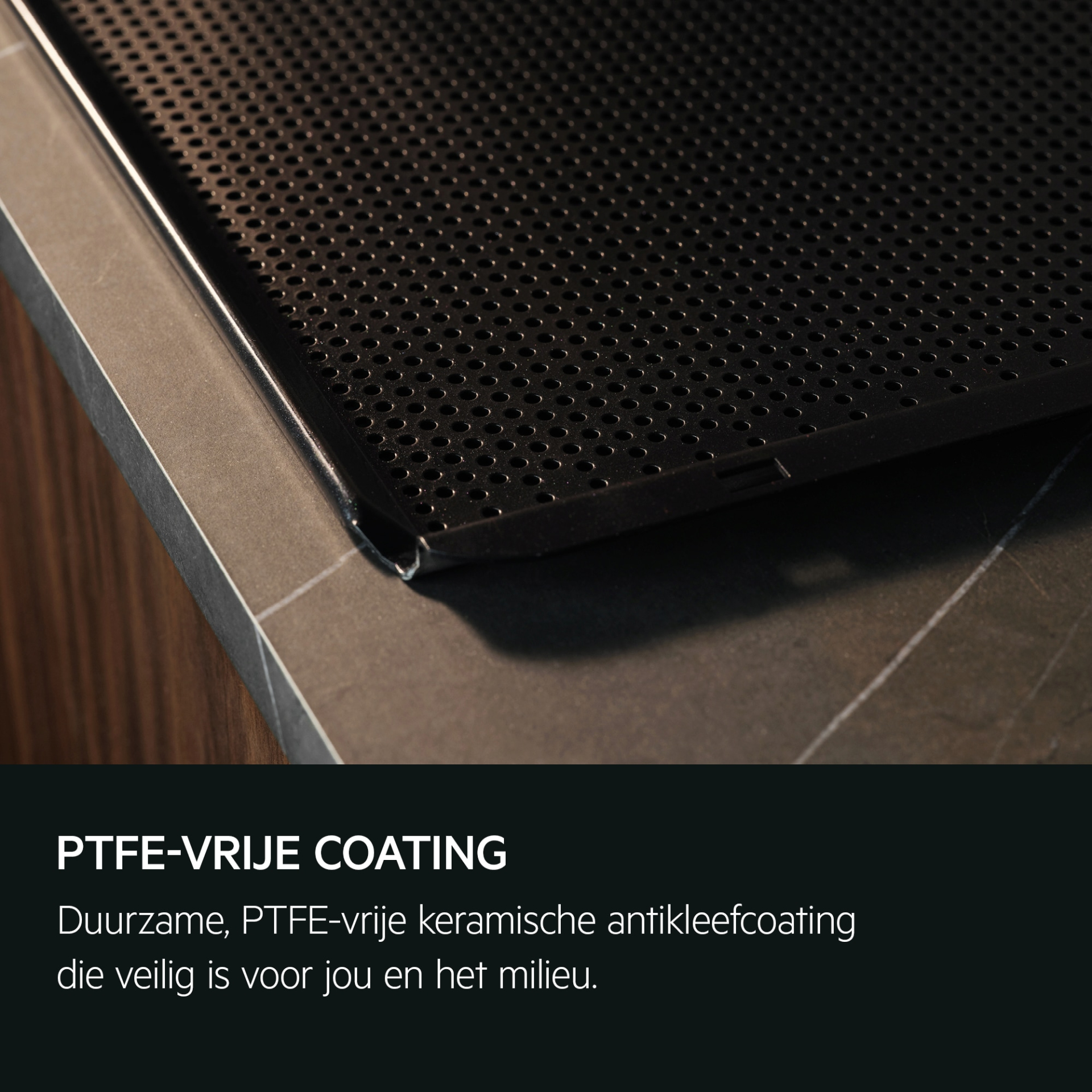 AEG 9000 four multifonction avec vapeur - 60cm - BS9900T