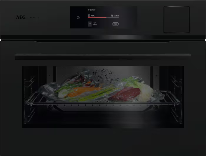 AEG 8000 four multifonction avec vapeur - 45cm - CS7900T