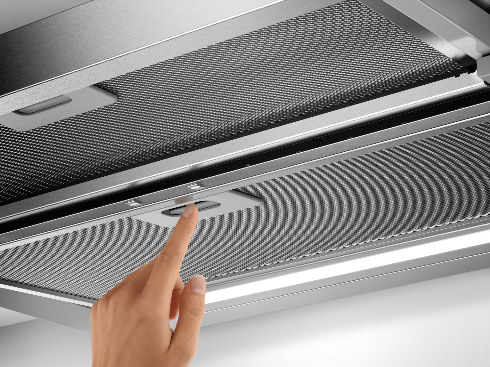 AEG 6000 hotte téléscopique - 60cm - DPE5650M