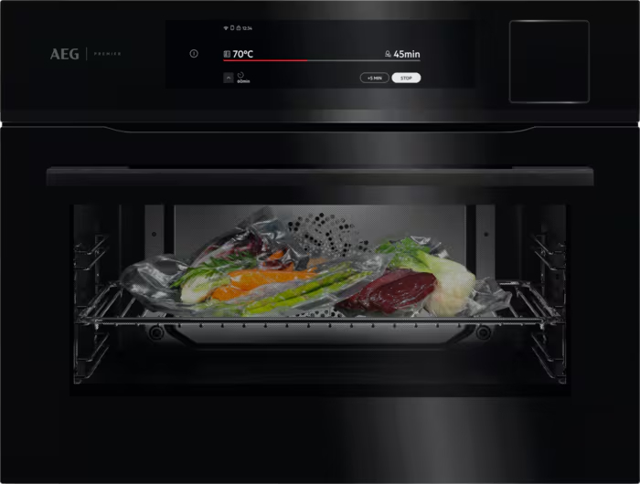 AEG 9000 four multifonction avec vapeur - 45cm - CS9900B