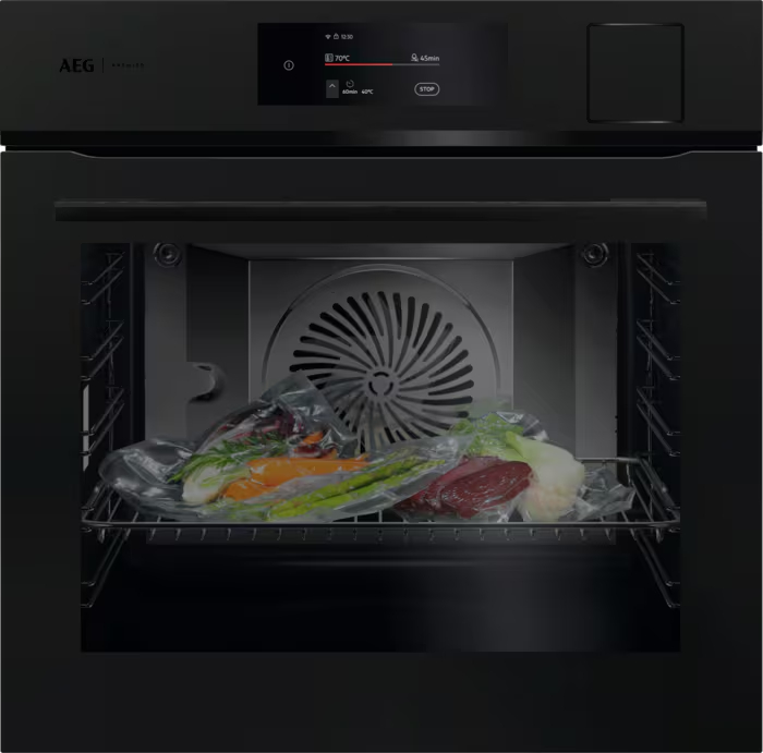 AEG 8000 four multifonction avec vapeur - 60cm - BS7900T