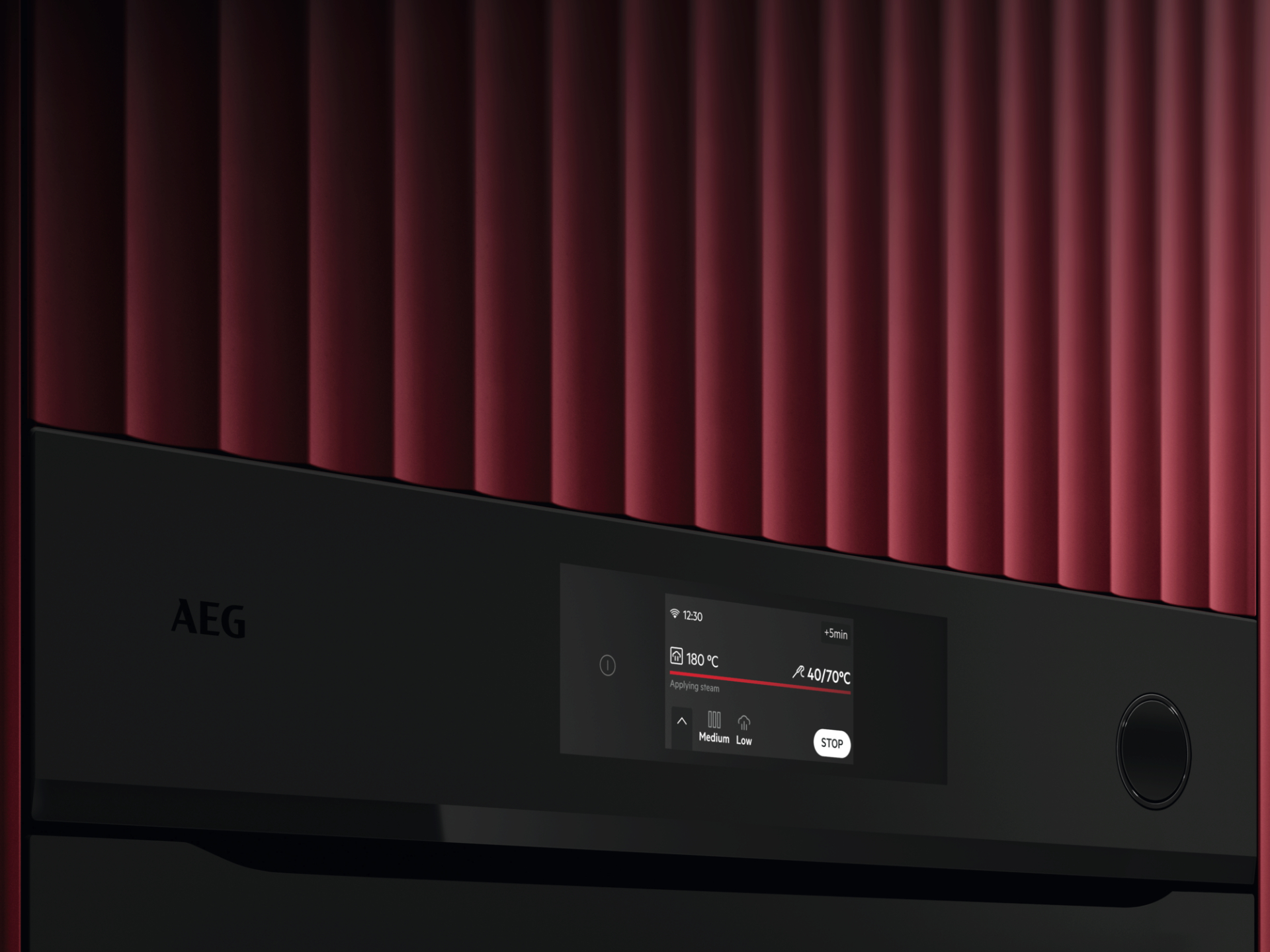 AEG 7000 four multifonction avec injection vapeur - 60cm - BS7700T