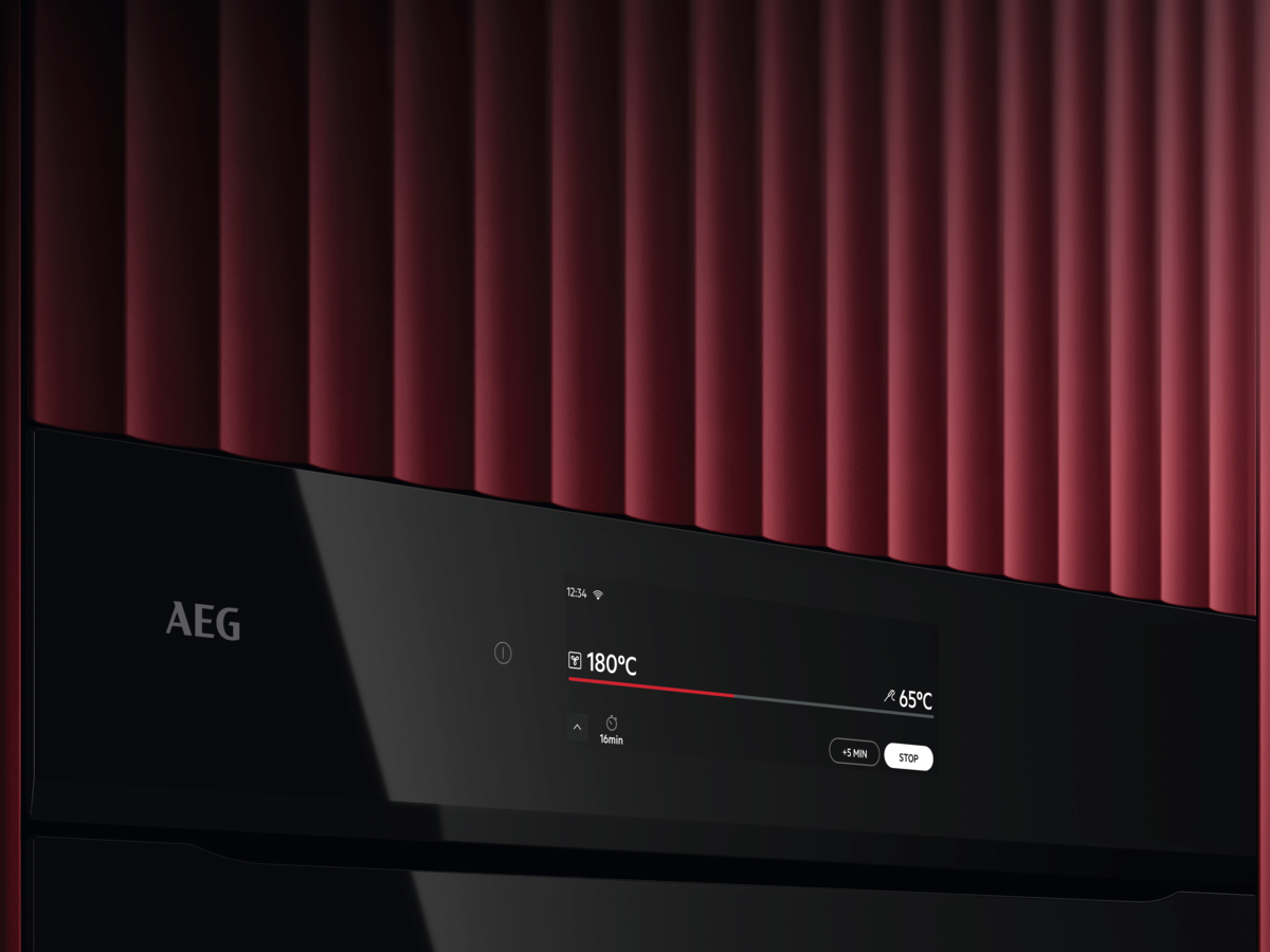 AEG 9000 four multifonction - 60cm - BP9200B