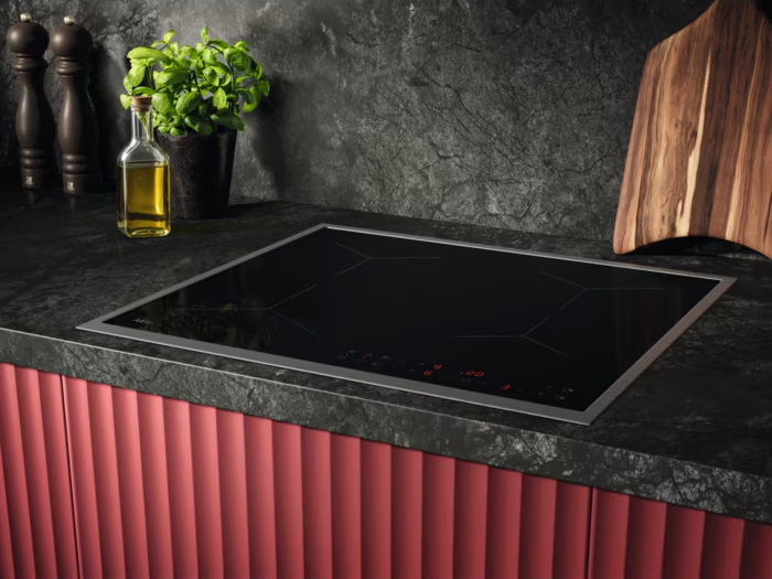 AEG 5000 table de cuisson à induction - 60cm - OIN64A00XB