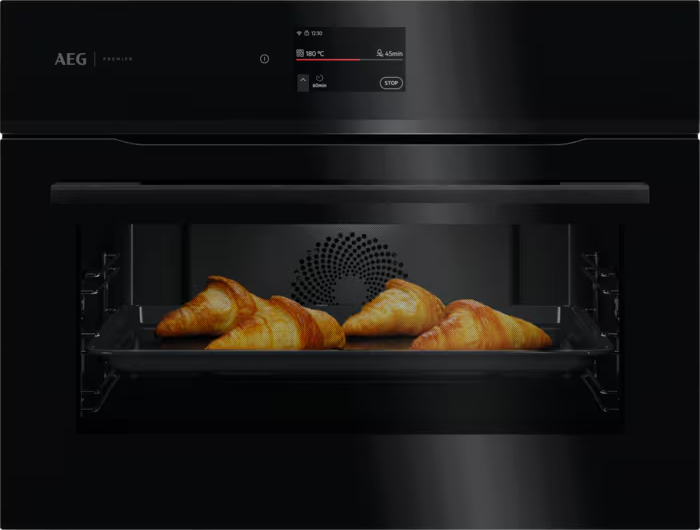 AEG 7000 four multifonction avec injection vapeur - 45cm - CP7400B