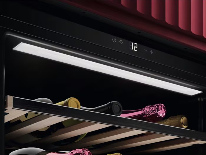 AEG 8000 cave à vin encastrable - CW6000T