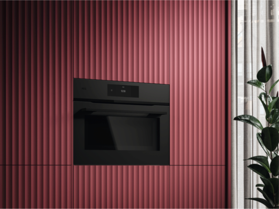 AEG 8000 four multifonction avec micro-ondes - 45cm - CM7600T