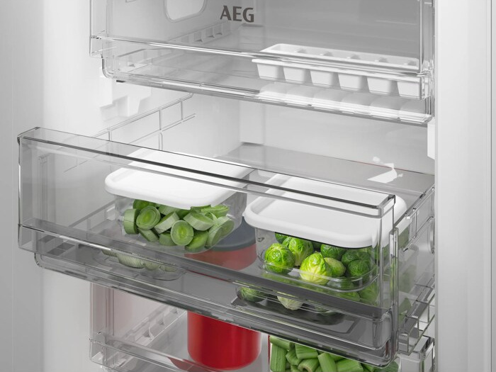 AEG NAB6L881ES